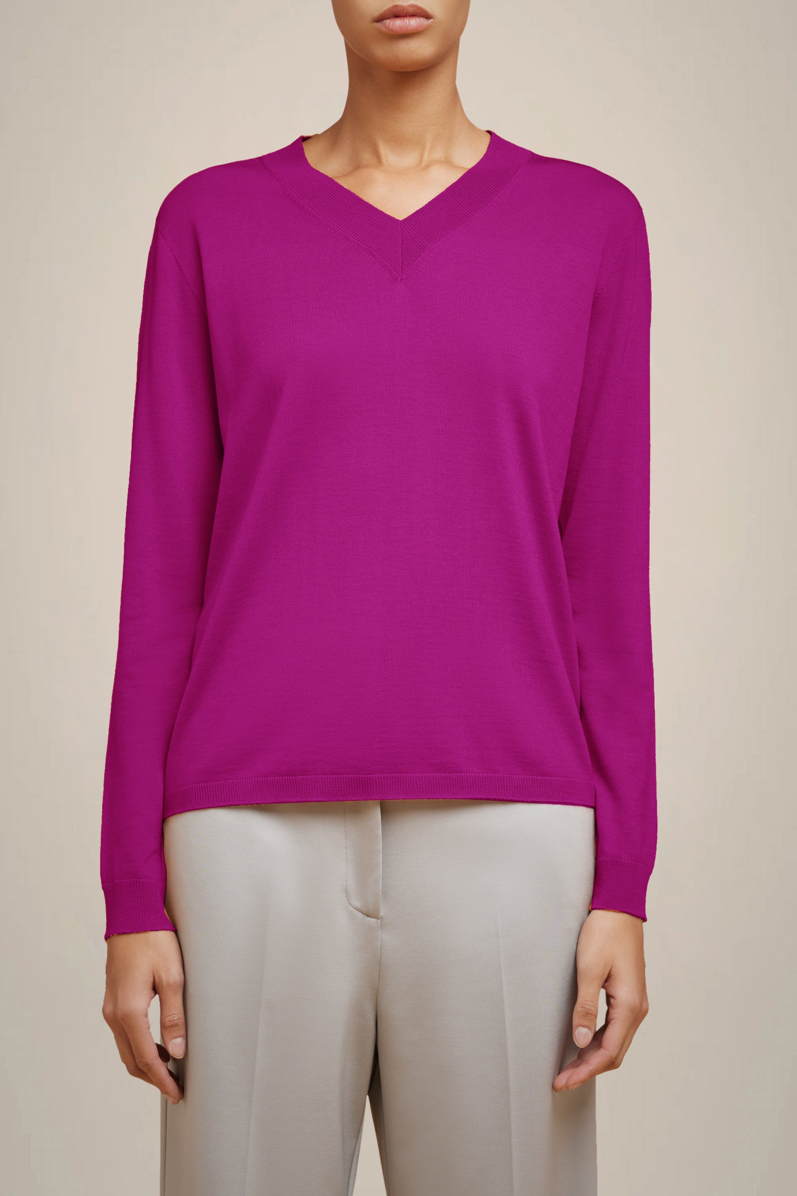 MAGLIA SCOLLO A V