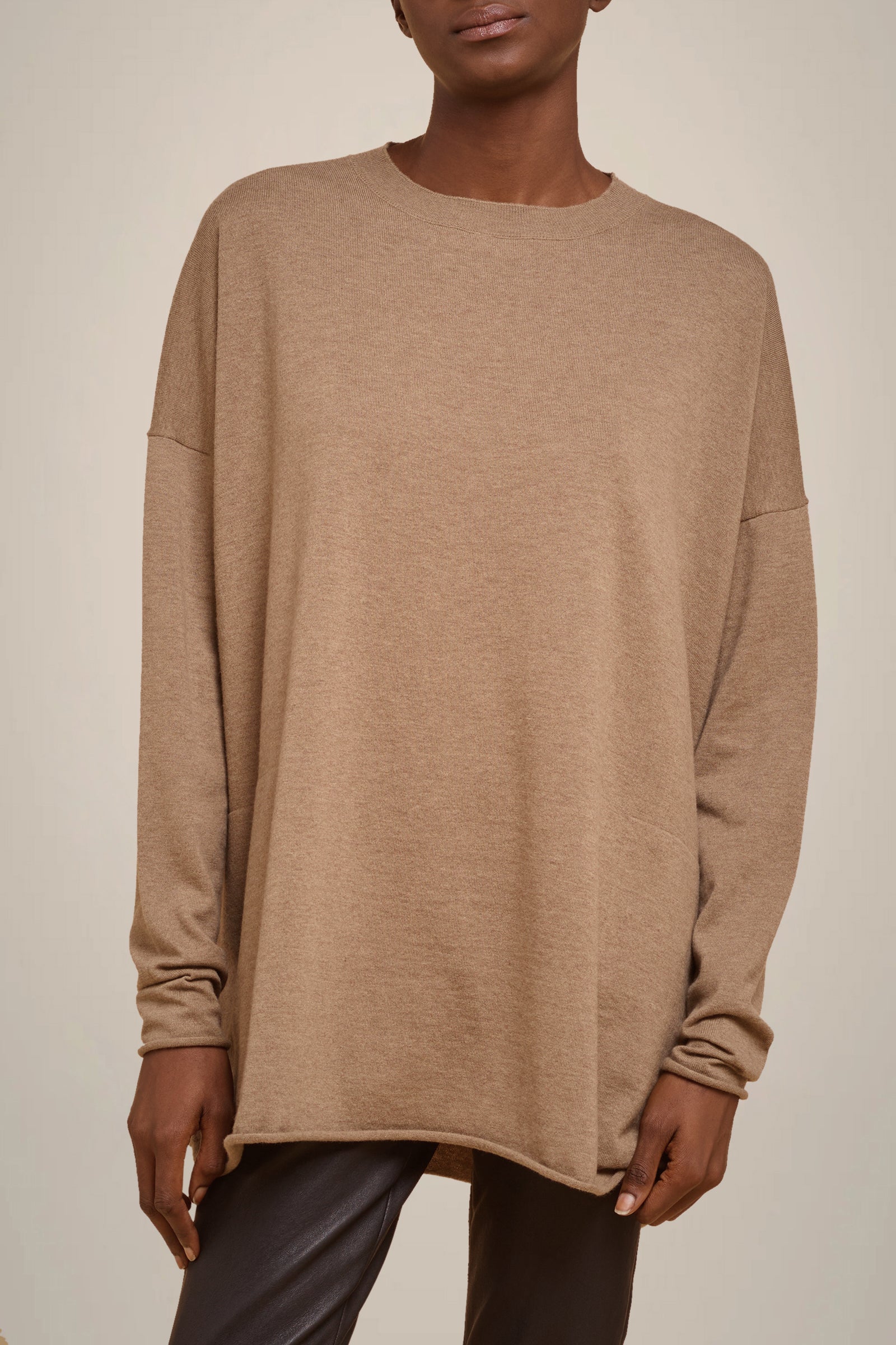 MAGLIA TASCHE A TOPPA