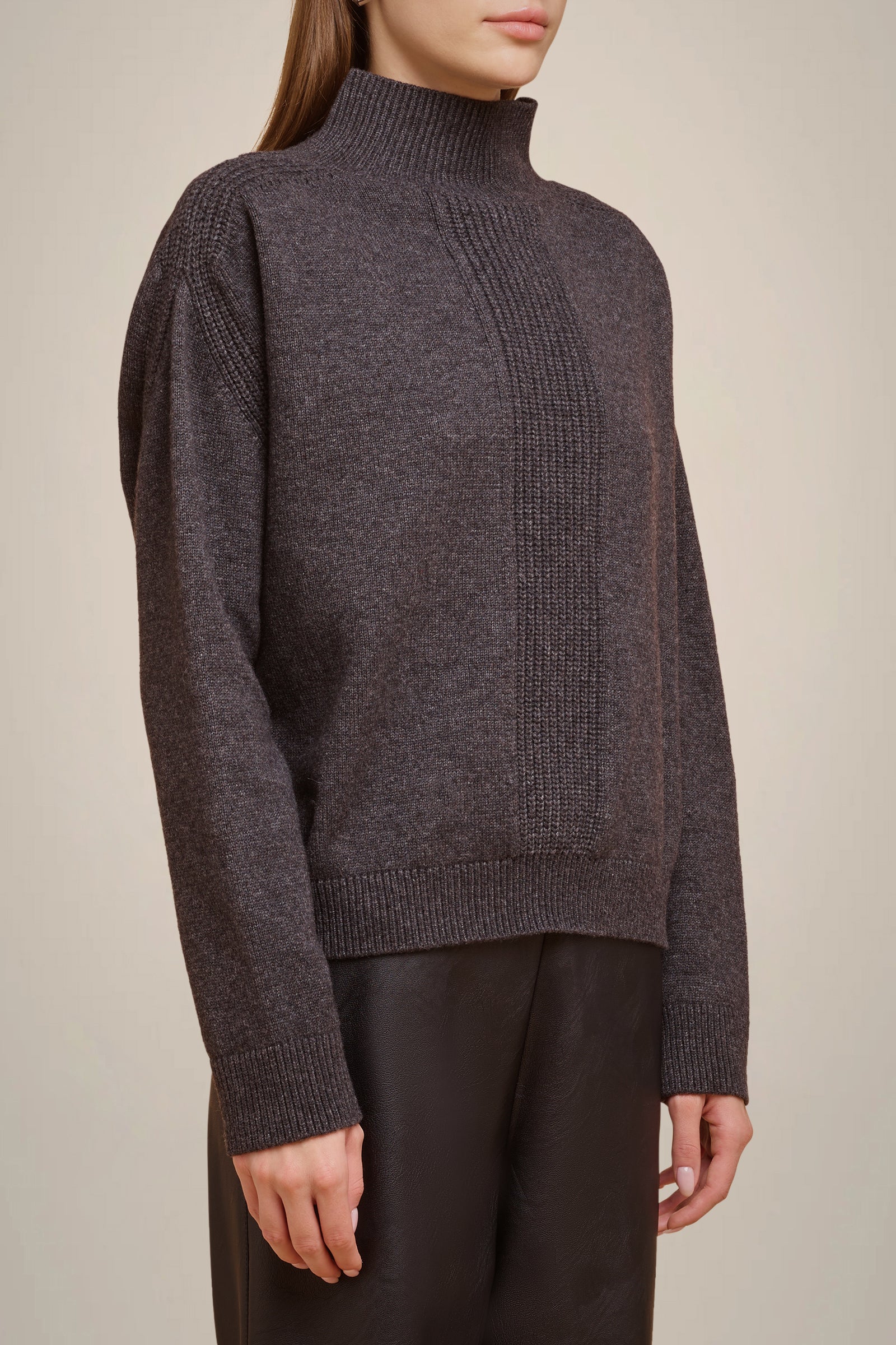 MAGLIA CUT-OUT