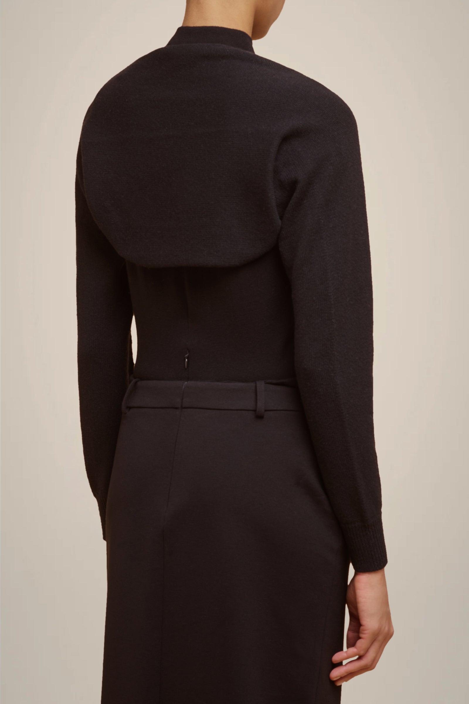 COVERSHOULDERS