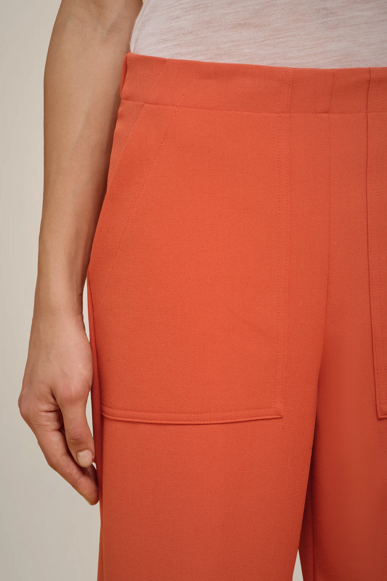 MILANO STITCH CROPPED TROUSERS