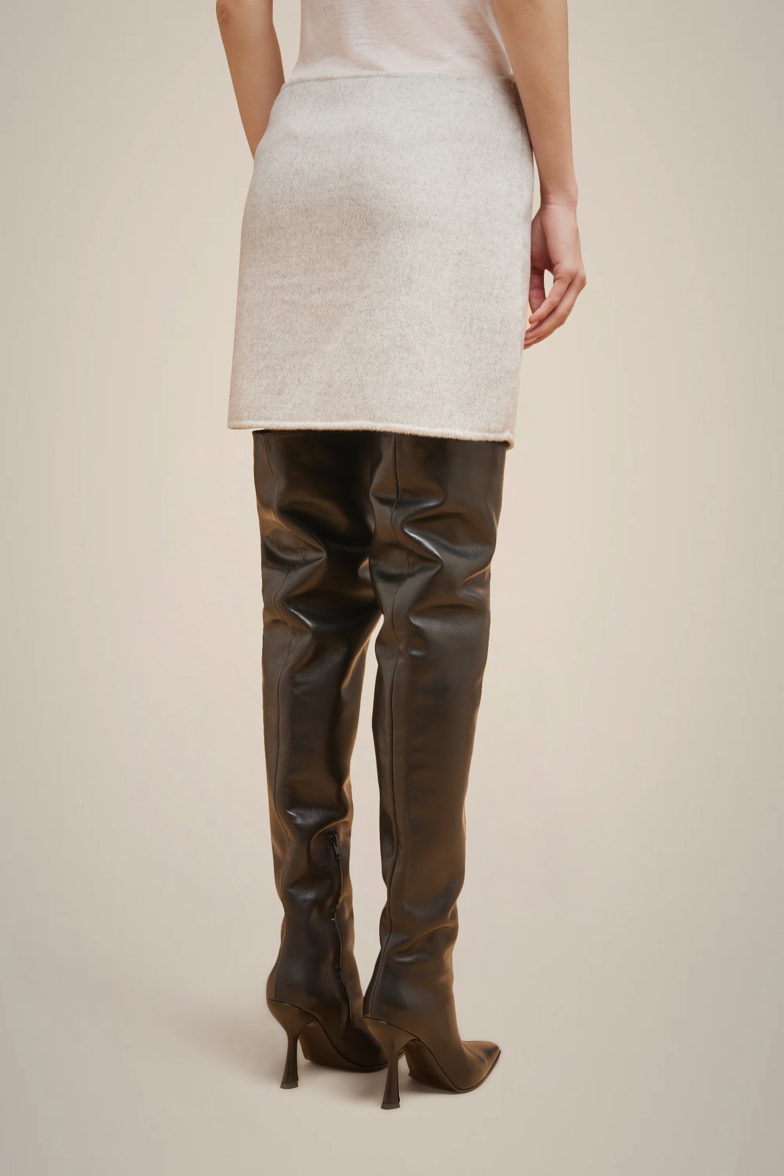100% WOOL MINI SKIRT