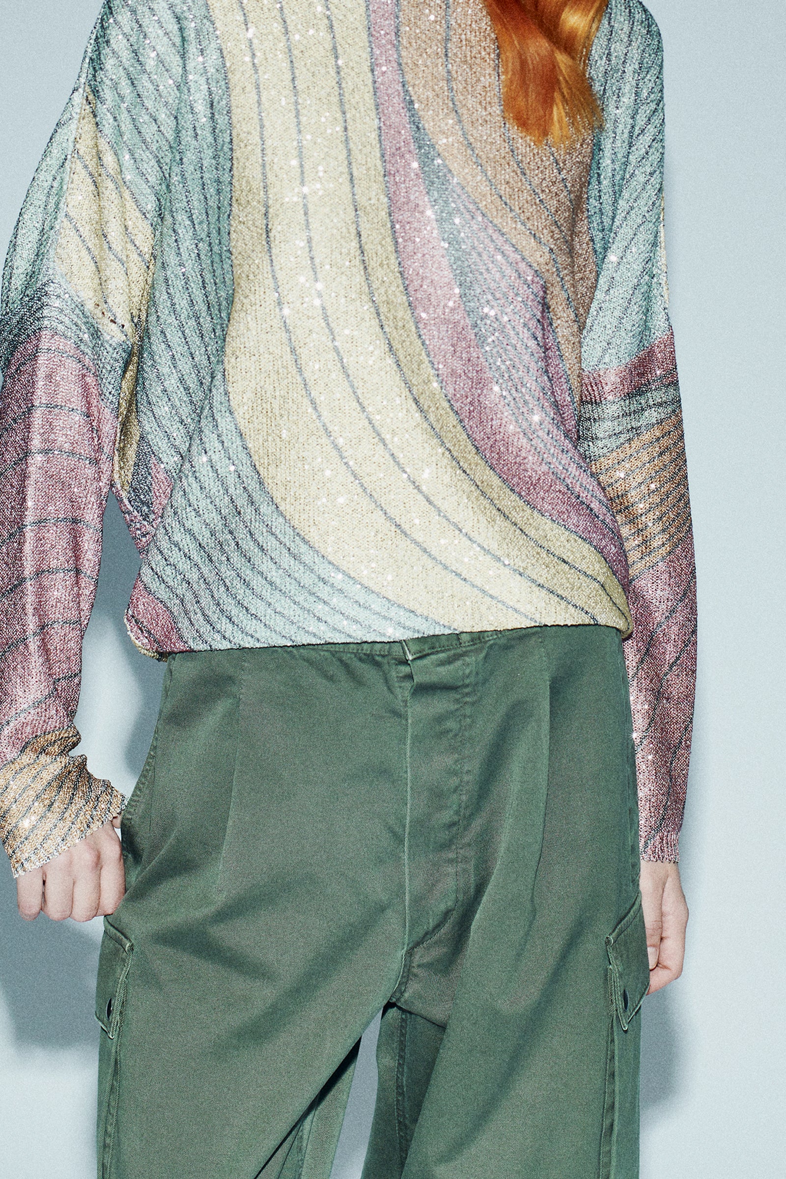 MAGLIA IN MICROPAILLETTES STAMPATA