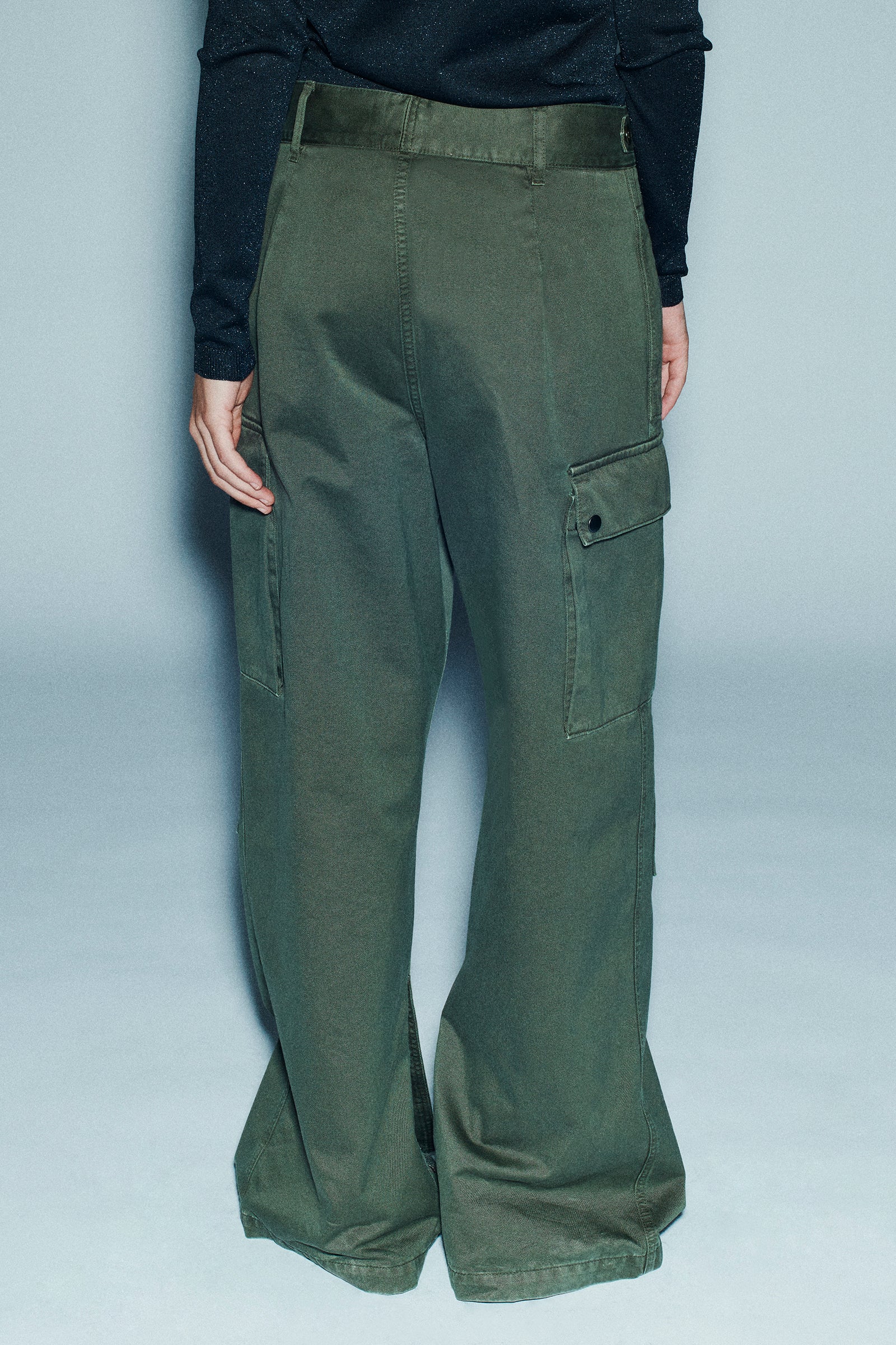 PANTALONE CARGO MILITARE