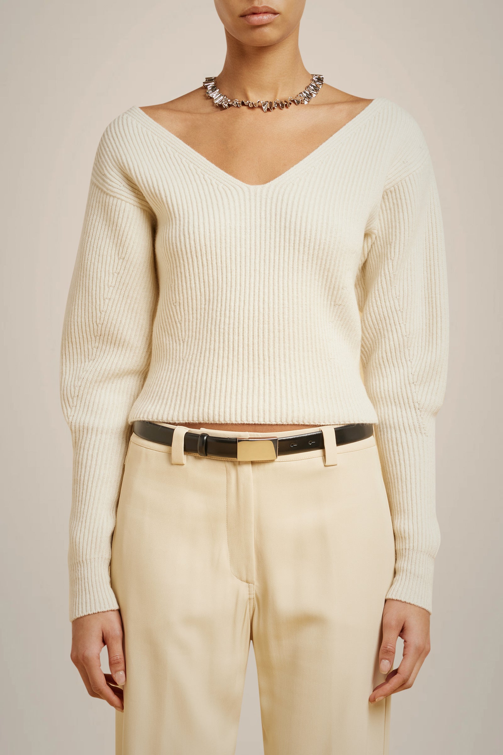 MAGLIA SCOLLO A V