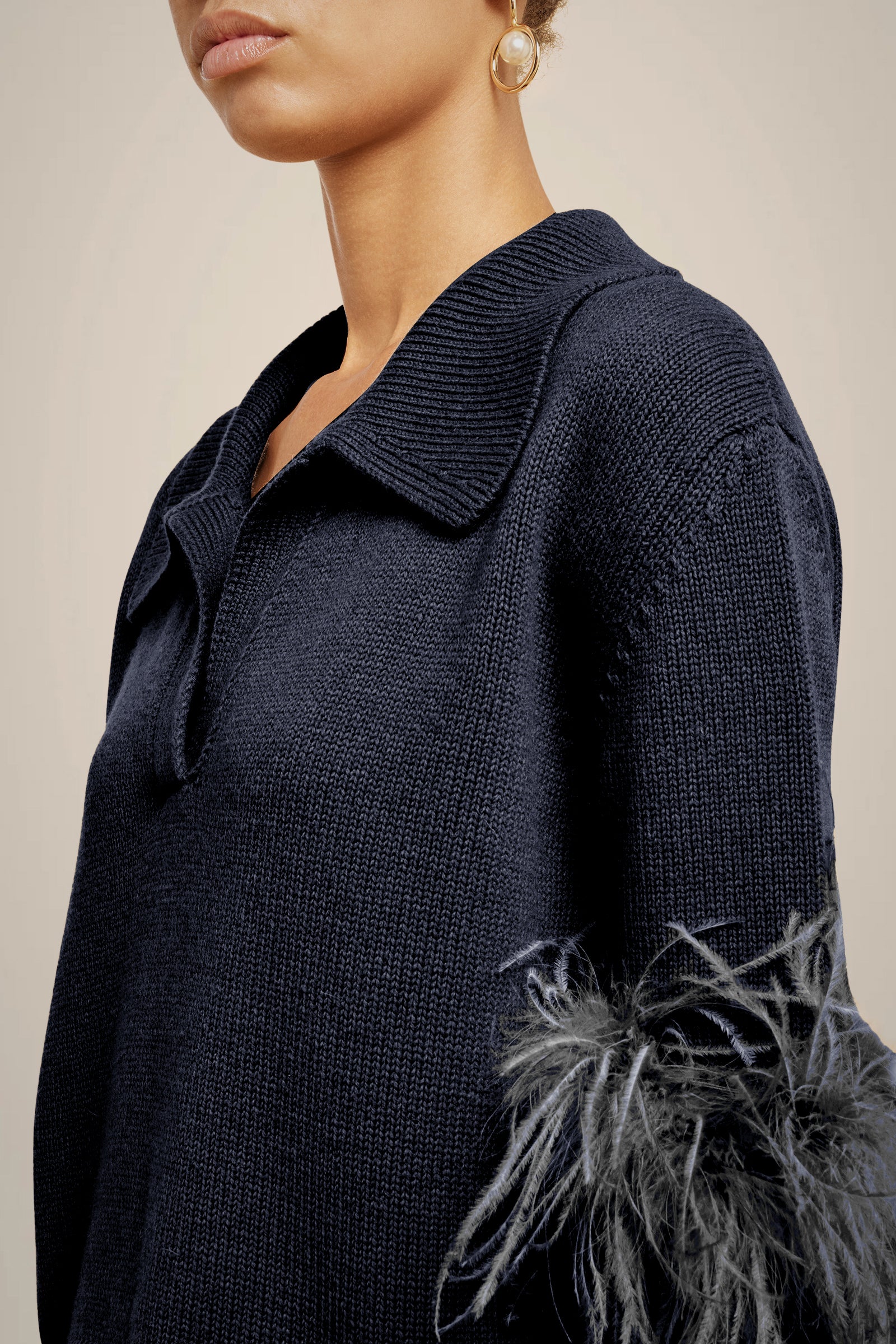 MAGLIA CON PIUME IN CASHMERE RICICLATO