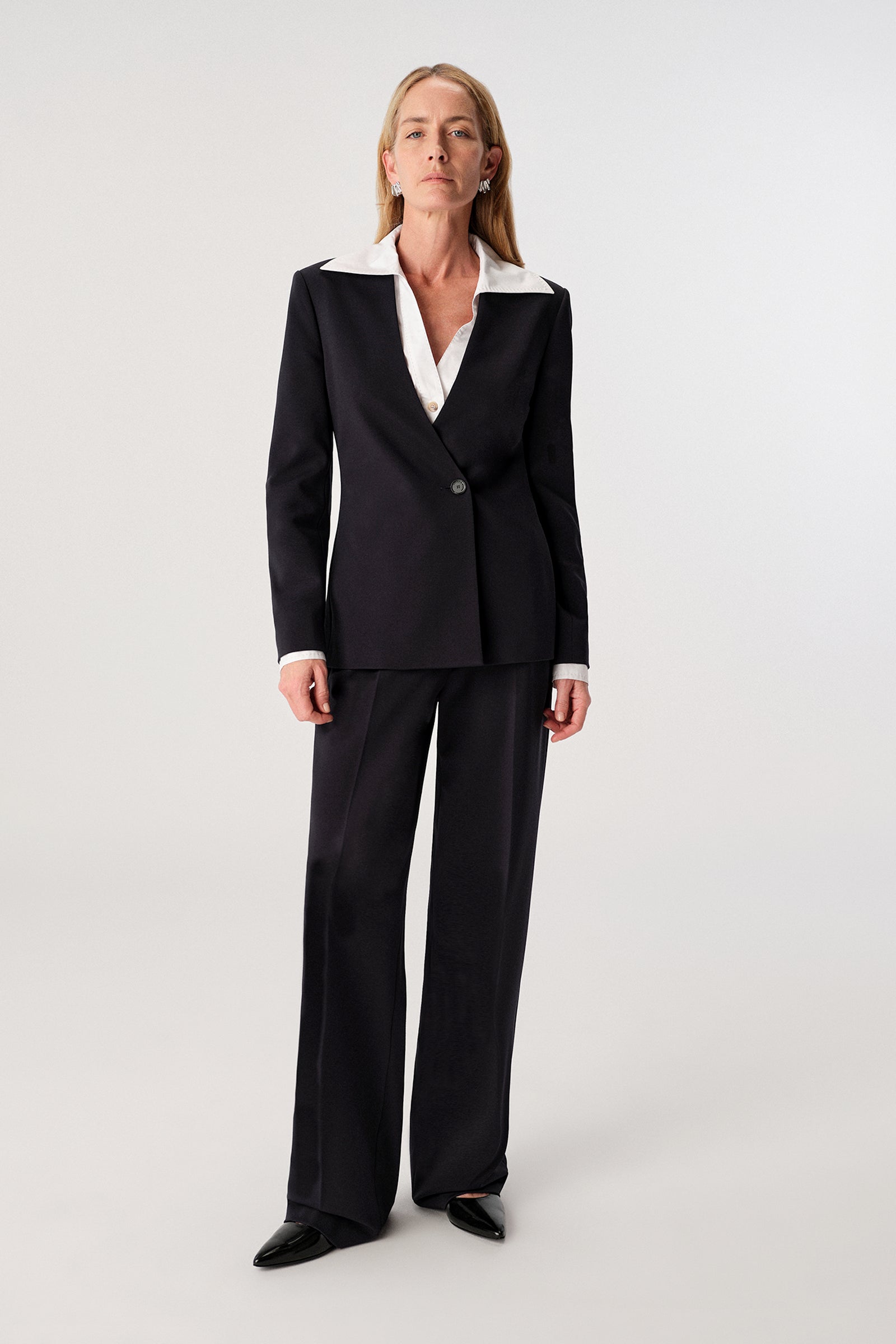 PANTALONE CON FASCIONE IN ECO-PELLE