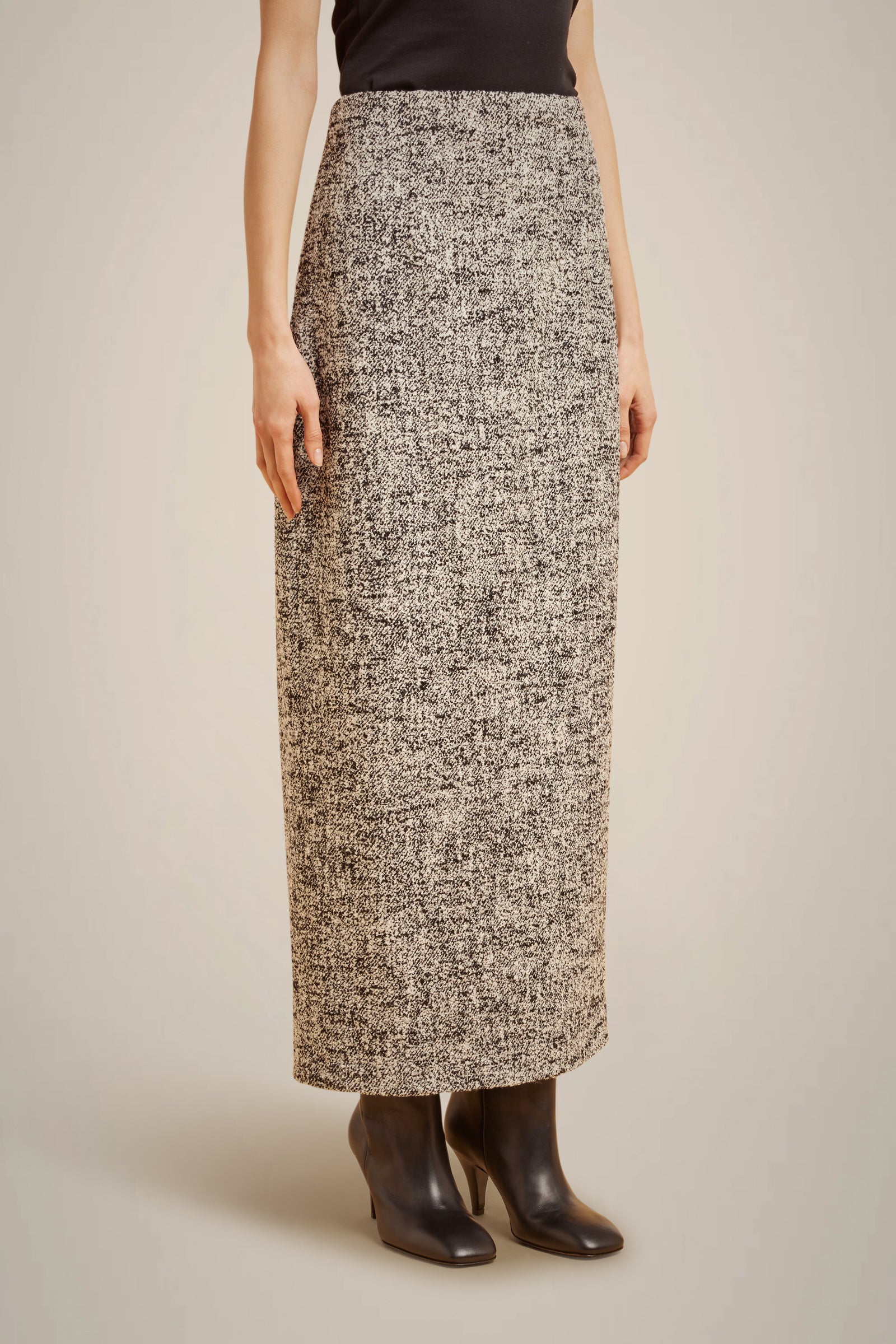 TUBE SKIRT
