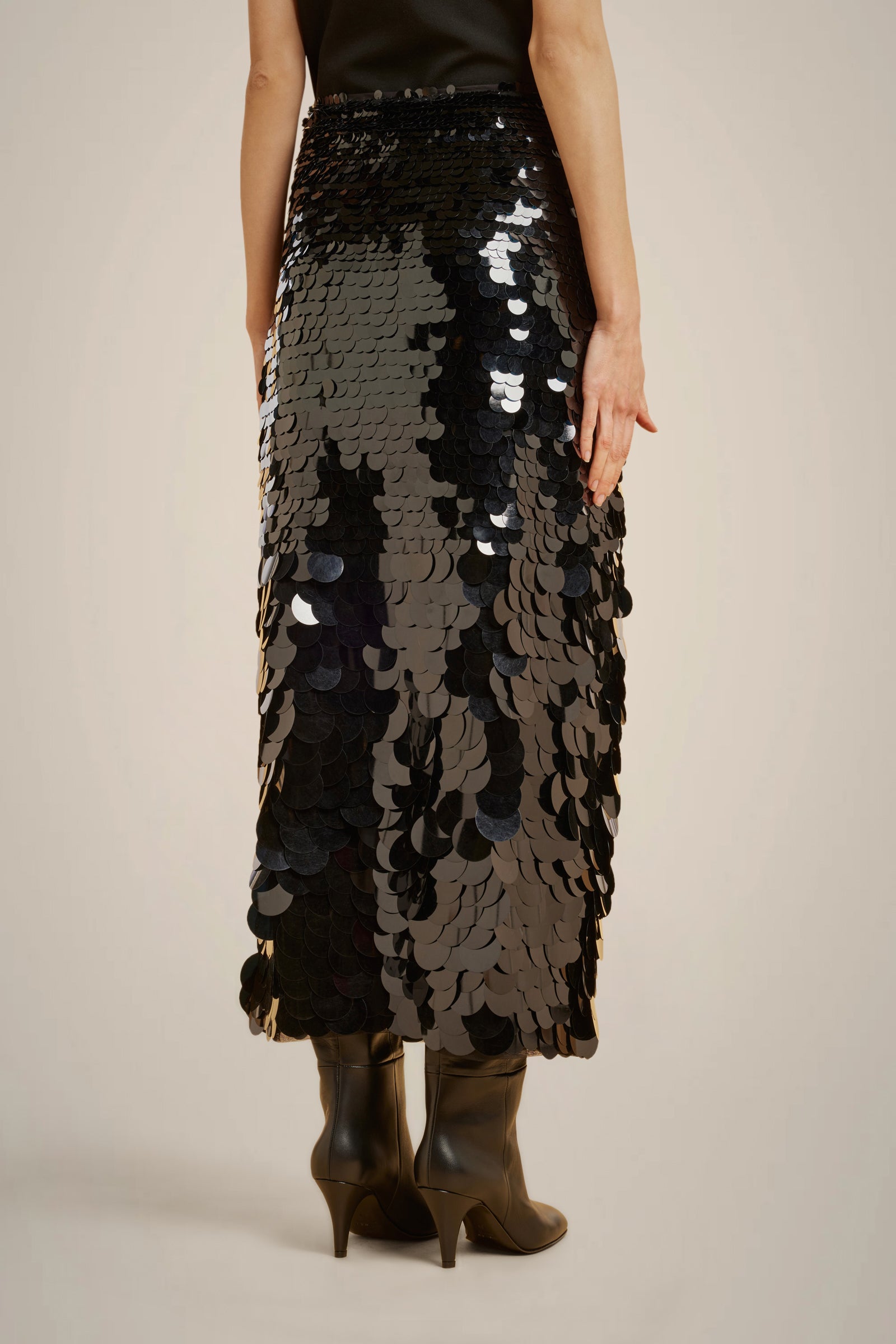 MACRO SEQUIN SKIRT