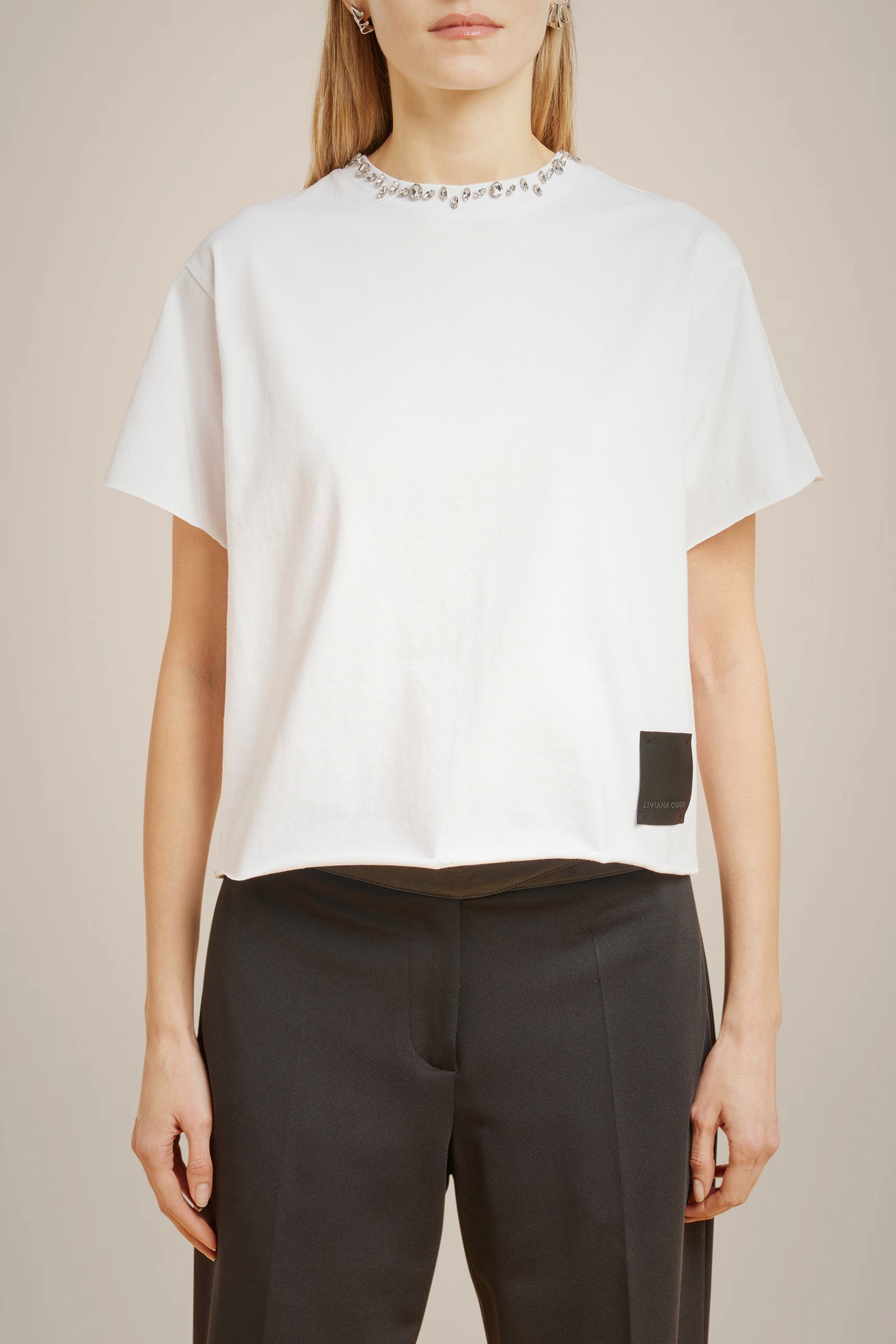 T-SHIRT CON STRASS