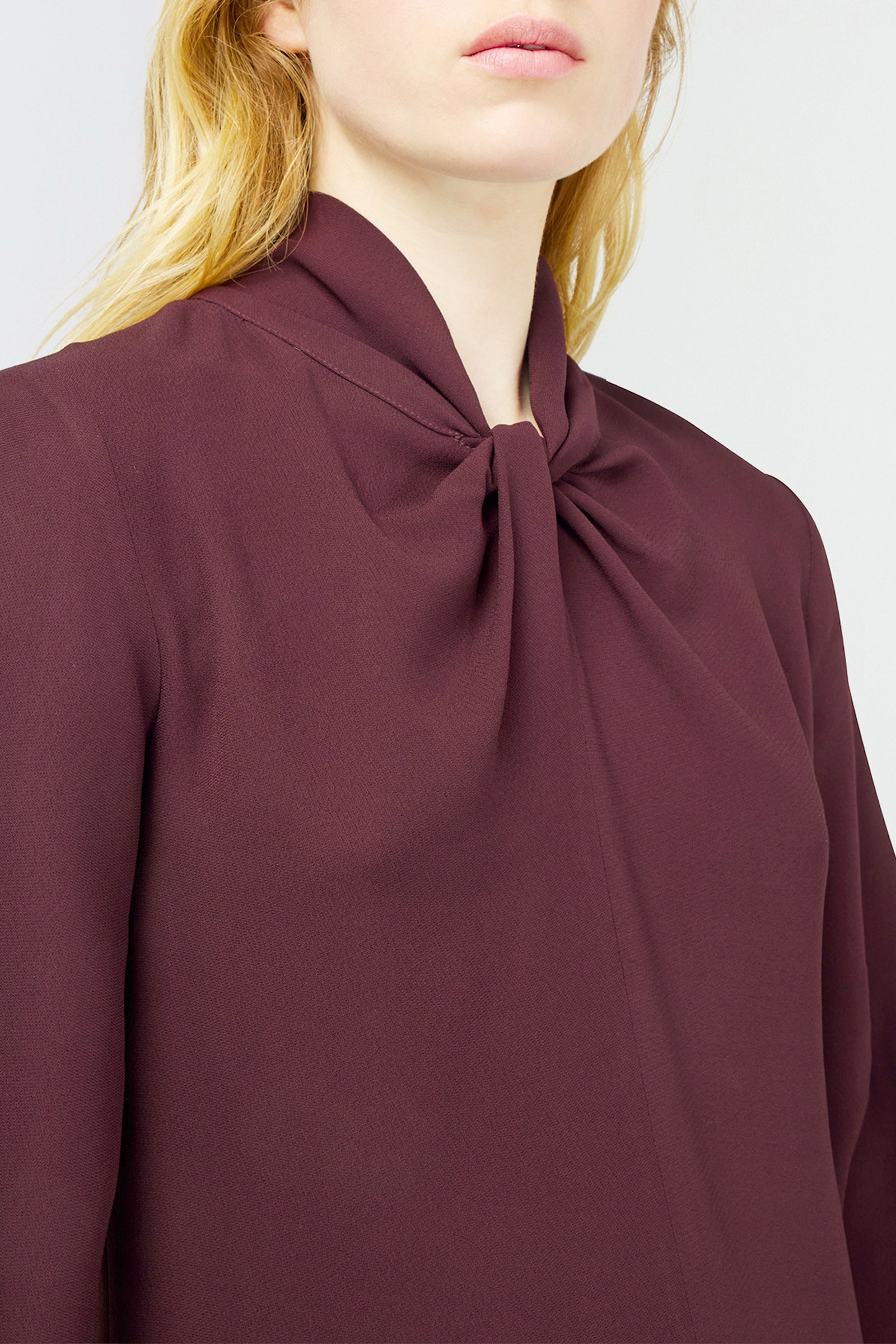 DRESS INES